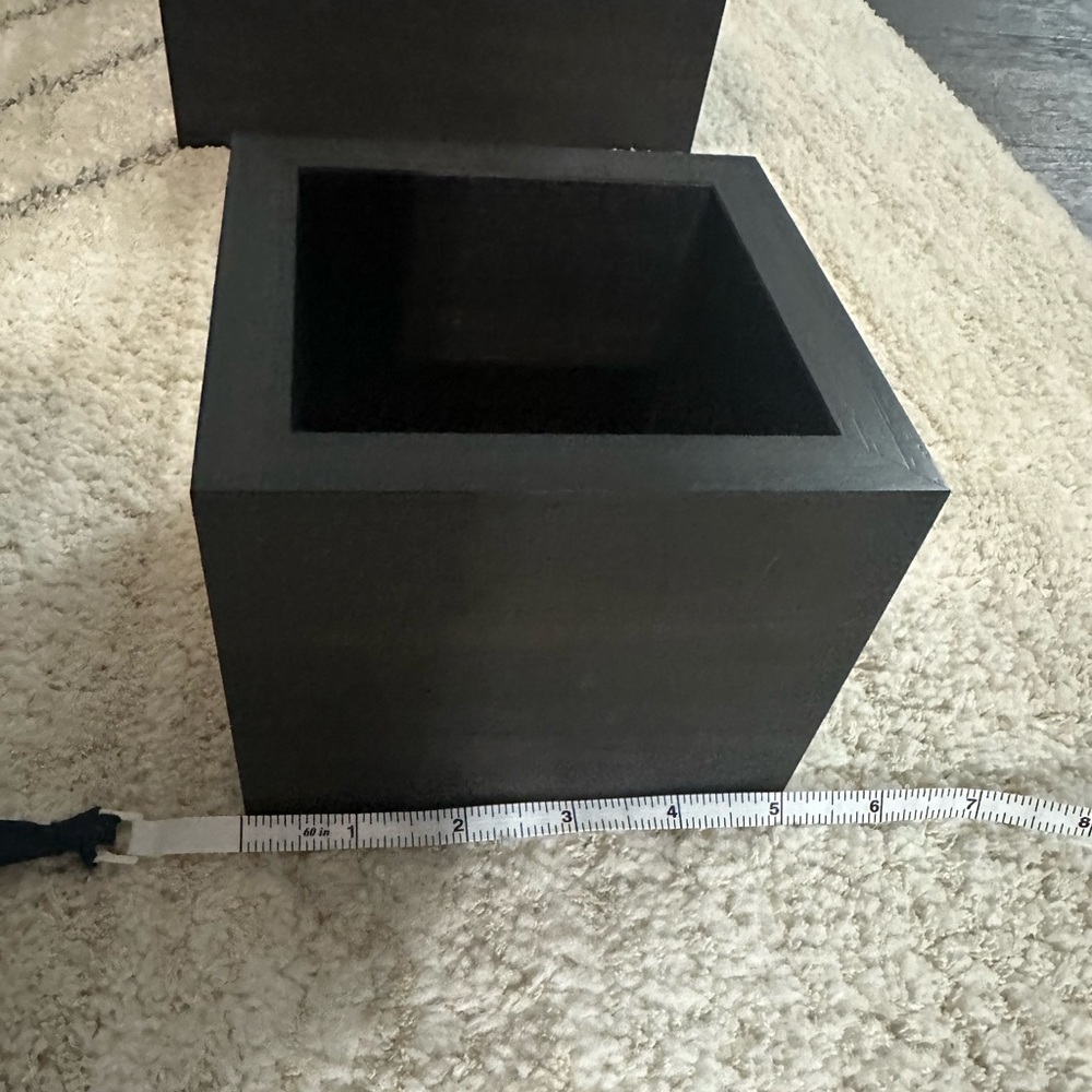 Modern Wall Cube Shelves - Picture 10 of 11